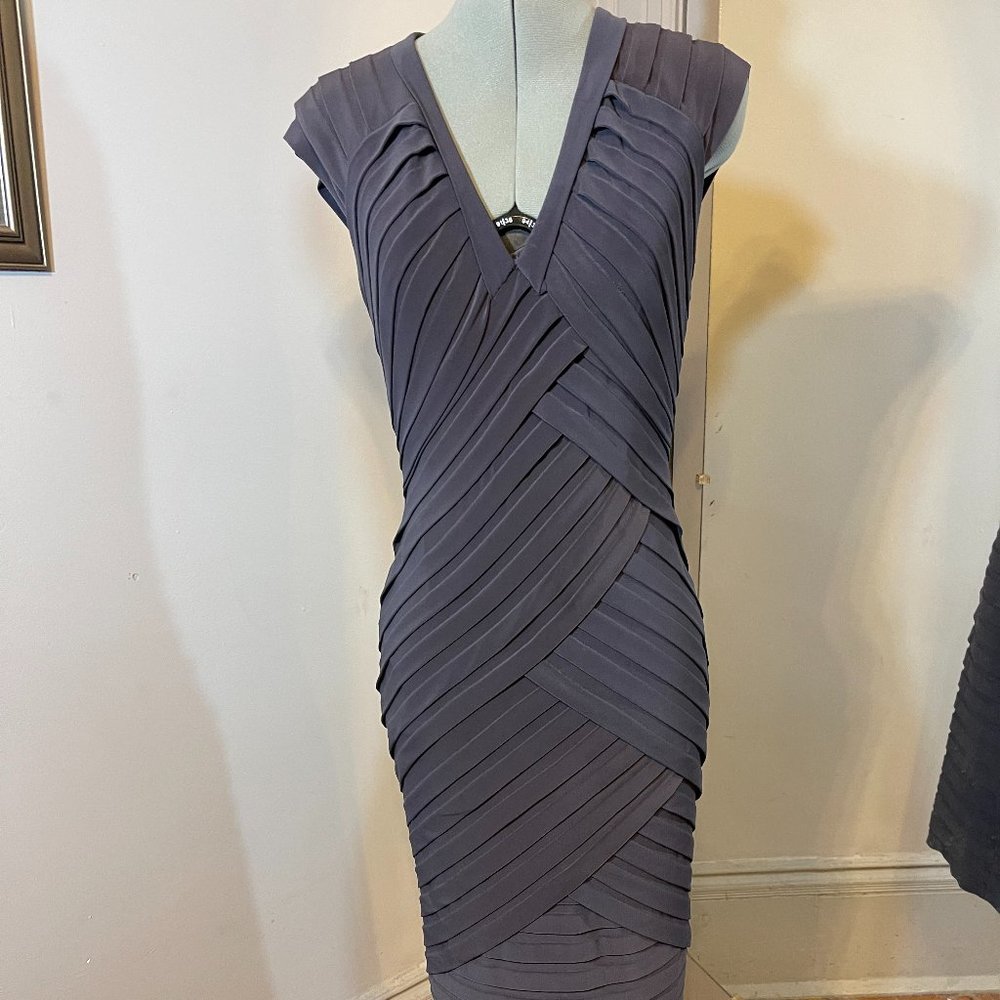 Adrianna Papell BodyCon Layered Fitted Party Event Dress